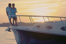 Romantic Yacht Excursion in Barcelona (2h) - 2 people