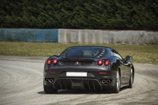 Drive a Ferrari F430 in Circuit of Braga 5 Laps