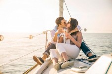 Romantic Night Sailing in Barcelona- For 2 people